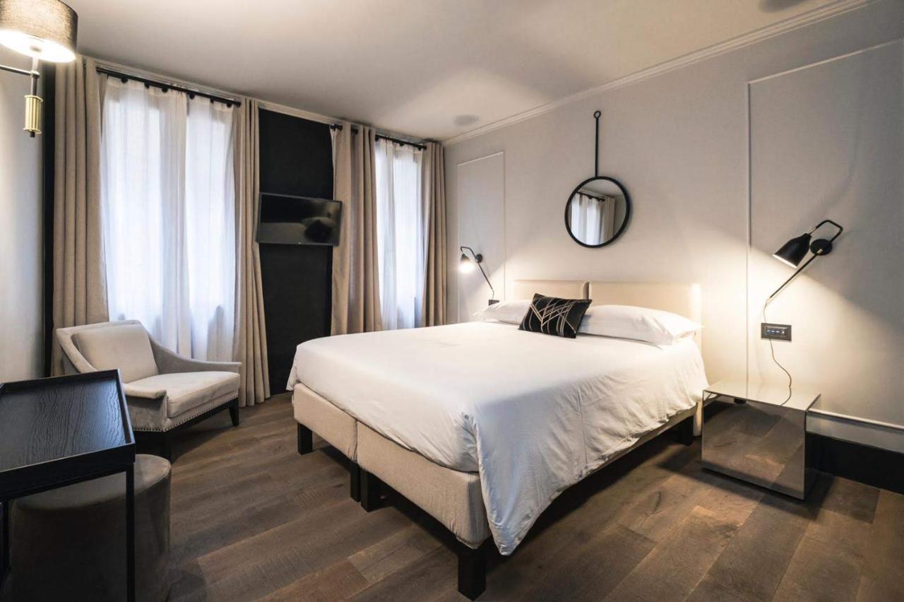 Luxury Santo Stefano Hotel Venesia Bagian luar foto